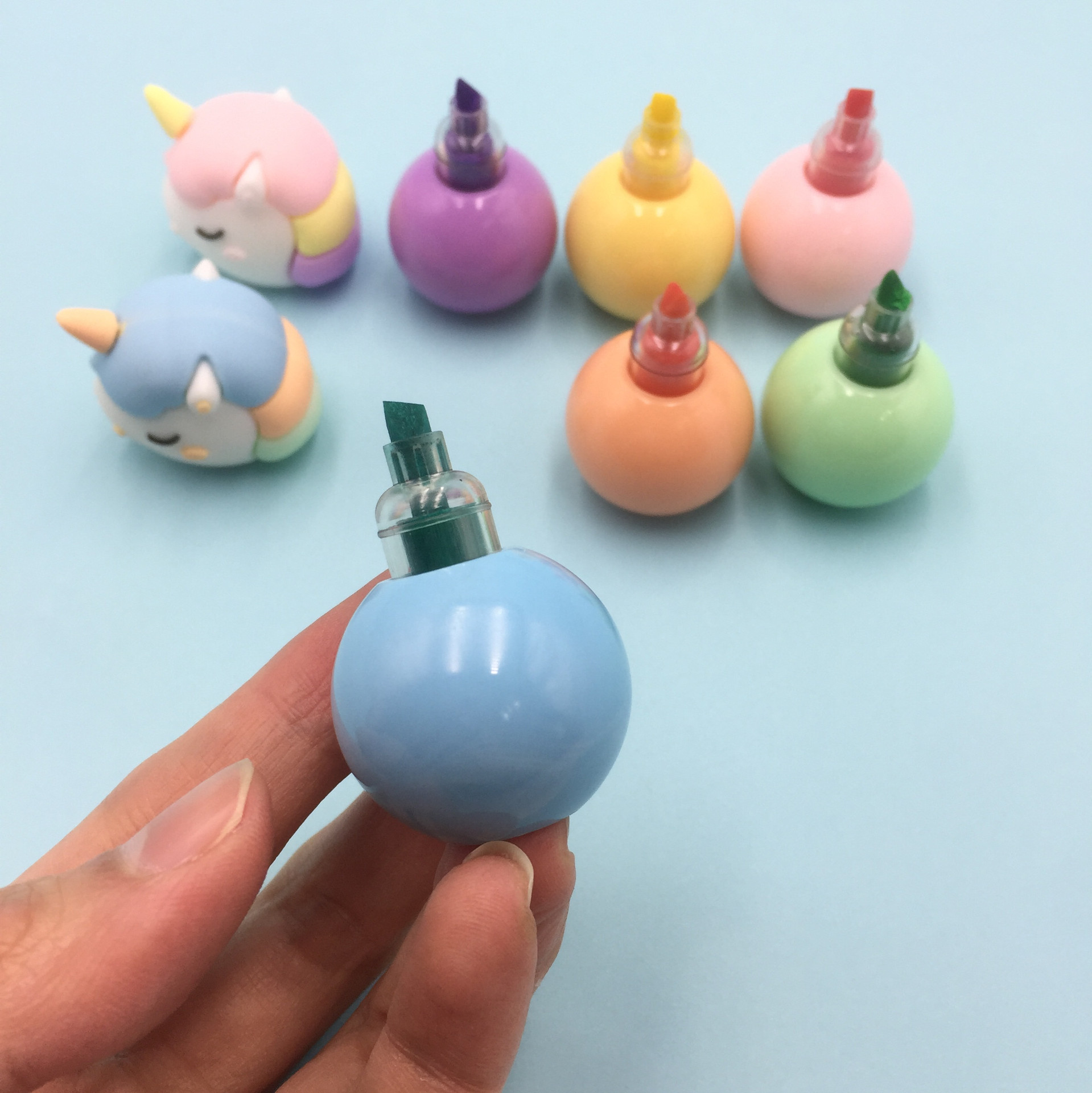 Korean Silicone Unicorn Fluorescent Pen Building Blocks Splicing Assembly Macaron Color Highlighter Key Mark Hand Account Pen Korean Silicone Unicorn Fluorescent Pen Building Blocks Splicing Assembly Macaron Color Highlighter Key Mark Hand Account Pen