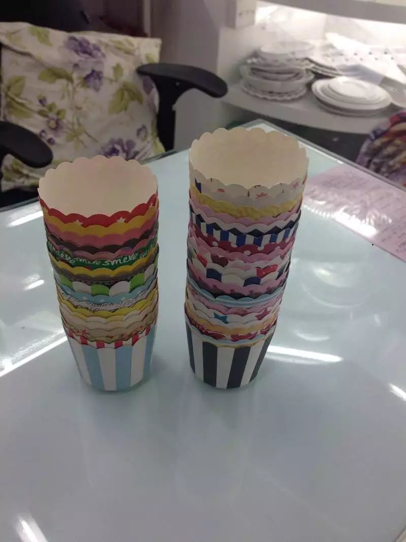 Disposable cupcake paper cup coated paper cup.