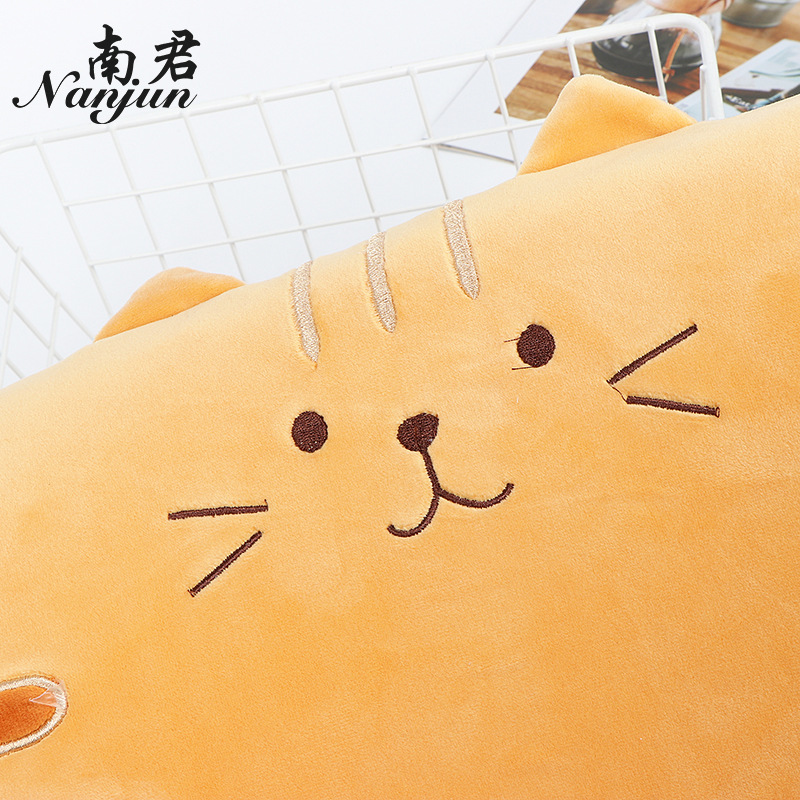 Cat waist cushion memory cotton back seat car waist cushion Breathable in summer four seasons waist pillow Cat waist cushion memory cotton back seat car waist cushion Breathable in summer four seasons waist pillow