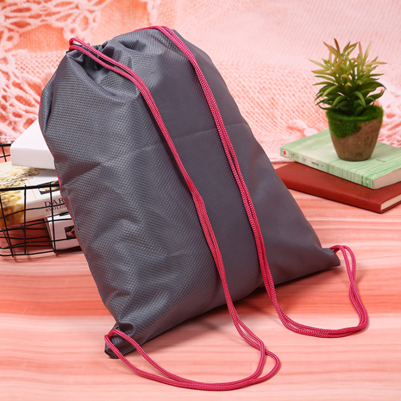 Diamond-checked thick Oxford fabric pull-out bundle pocket large capacity high-load-bearing silver shoulder shopping bag