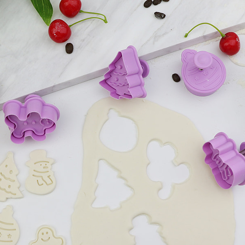 Cookie Cutter Christmas Tree Gingerbread Man Snowman Ornament Ball Press Type Fondant Cookie Mold Cookie Cutter