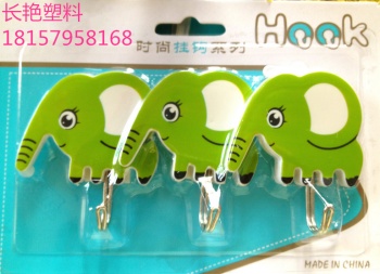 Long Yan printing plastic cartoon hook 3 hook 1337 bearing 2kg Long Yan printing plastic cartoon hook 3 hook 1337 bearing 2kg
