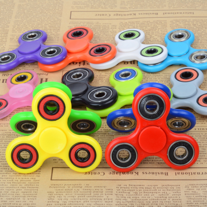 Spot factory direct selling finger fingertip gyro spiral bearing decompression gyro artifact toy Spot factory direct selling finger fingertip gyro spiral bearing decompression gyro artifact toy