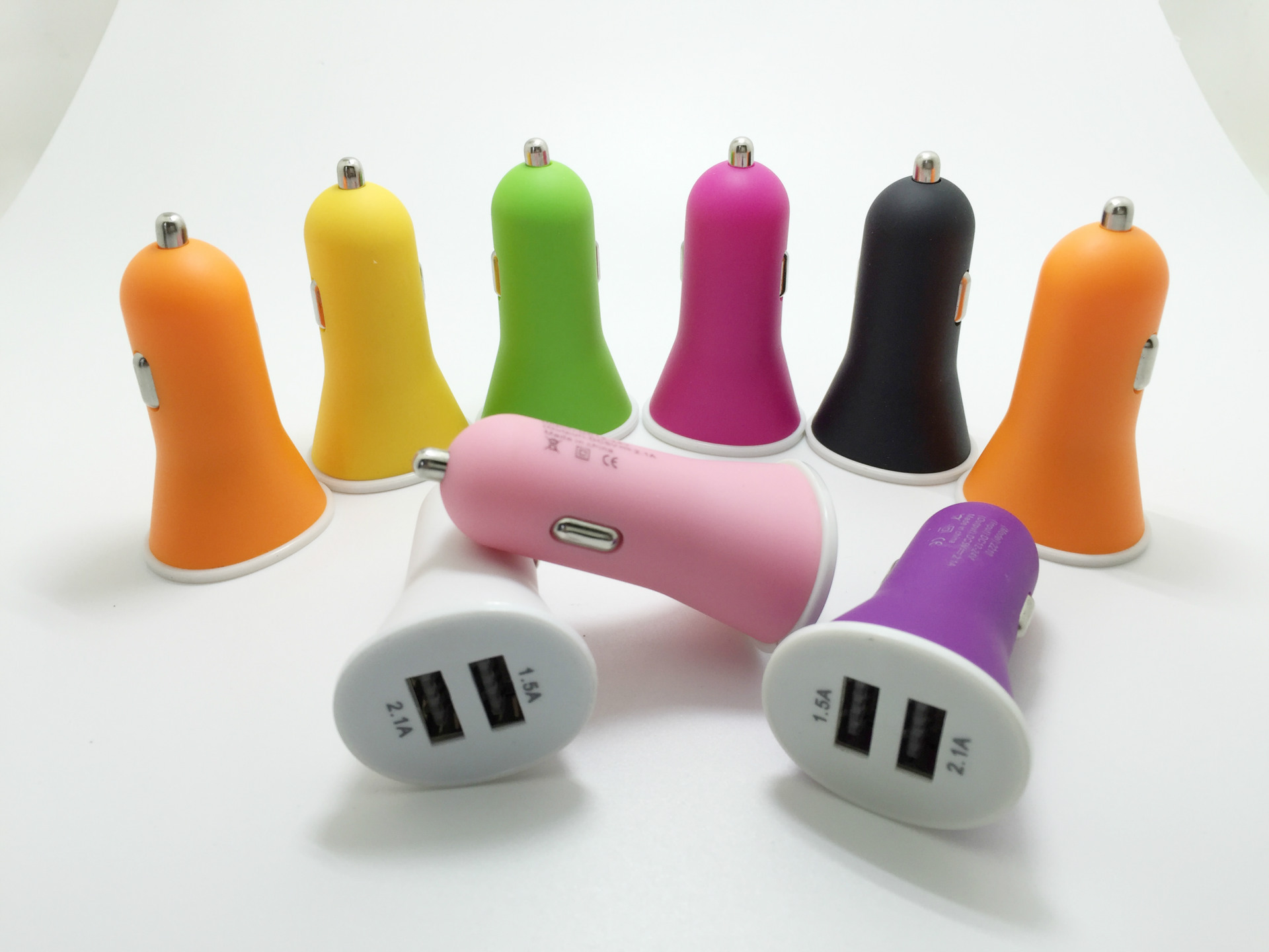 Car charger frosted small horn Car charge phone universal full 1A double ipad Car charge