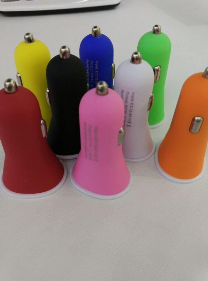 Car charger frosted small horn Car charge phone universal full 1A double ipad Car charge
