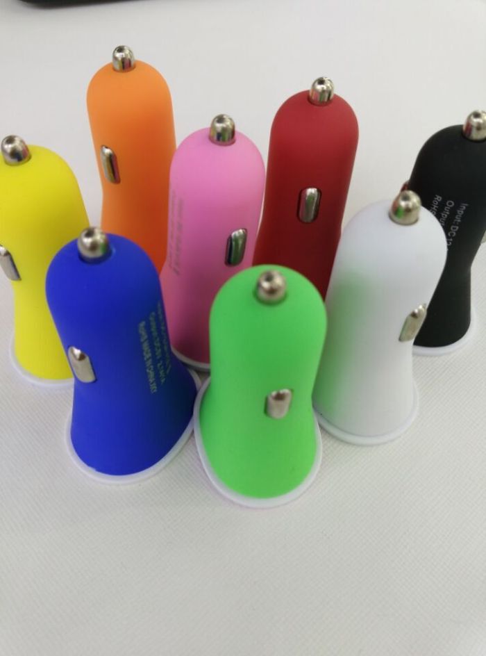 Car charger frosted small horn Car charge phone universal full 1A double ipad Car charge