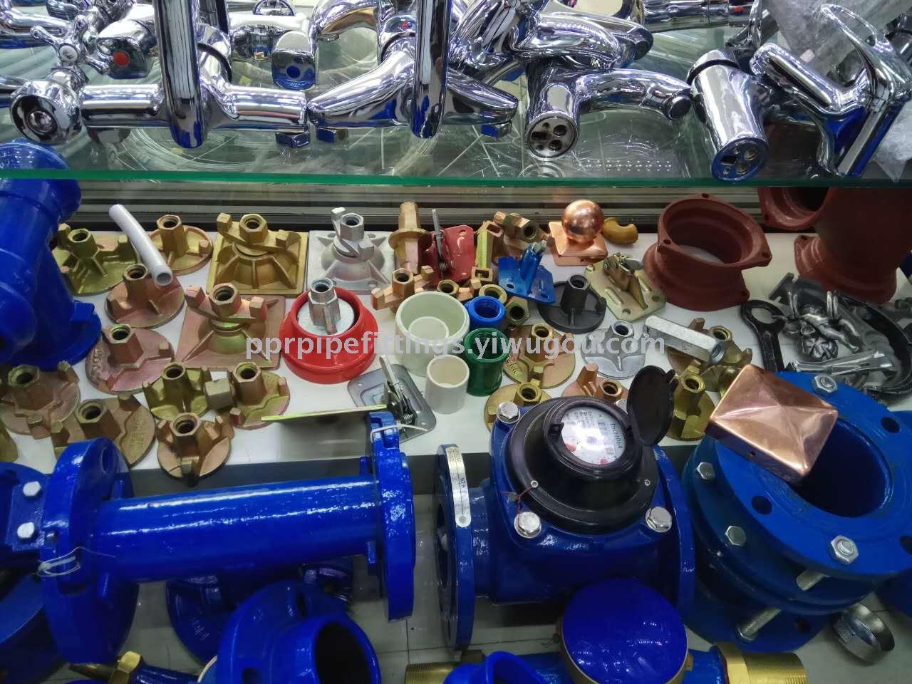 Wall screw nut screw disc type nut embedded bolt bracket