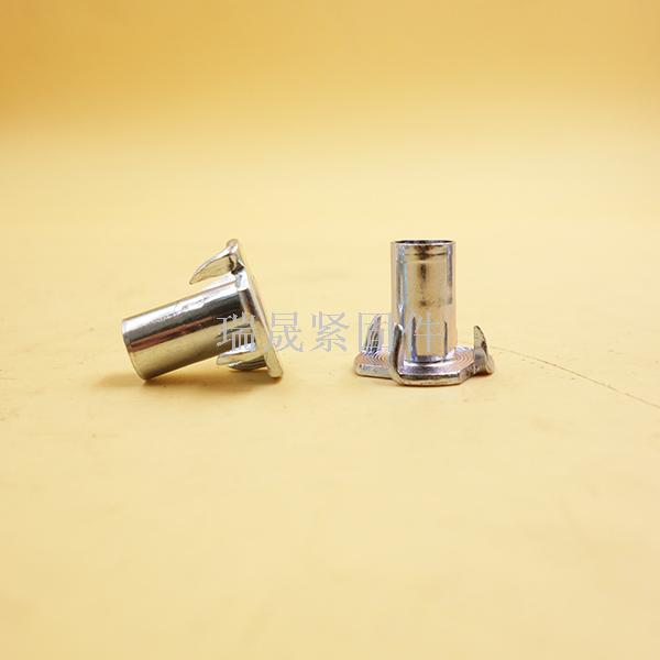 Cold heading and thickening four-claw nut furniture claw nut wood plate set nut screw hot dip galvanized nut