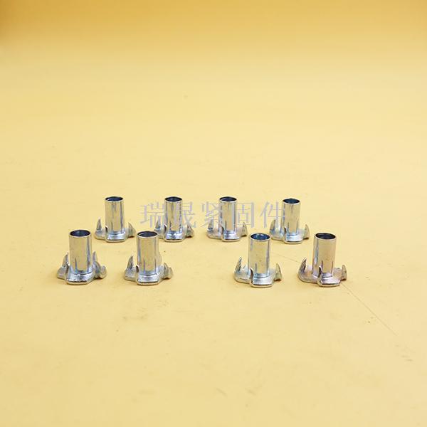 Cold heading and thickening four-claw nut furniture claw nut wood plate set nut screw hot dip galvanized nut