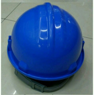 Labor safety protection cap site safety helmet safety cap convex three tendons exported to South America Labor safety protection cap site safety helmet safety cap convex three tendons exported to South America