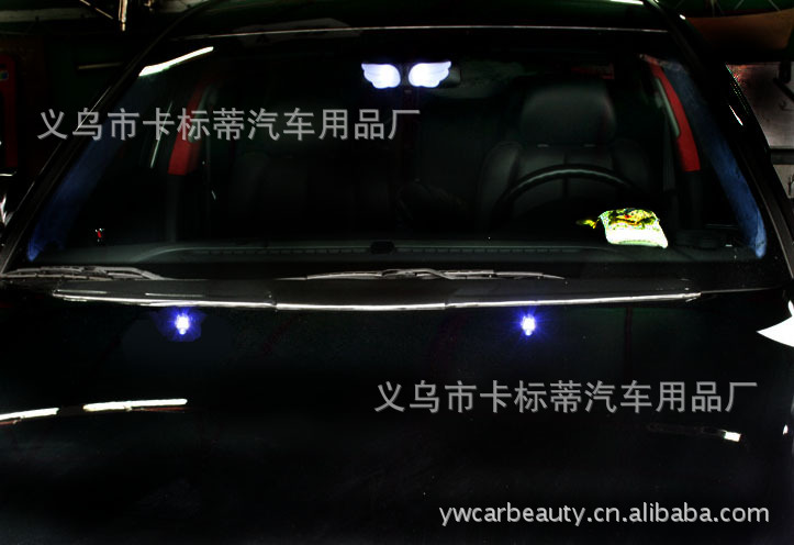 Automobile water jet light LED high light Automobile wiper car water jet hole light multi-color optional Automobile water jet light LED high light Automobile wiper car water jet hole light multi-color optional