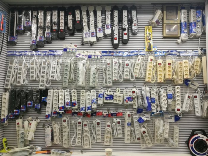 Factory Direct Sales Unik Brand Terminal Block Wire Connector Factory Direct Sales Unik Brand Terminal Block Wire Connector