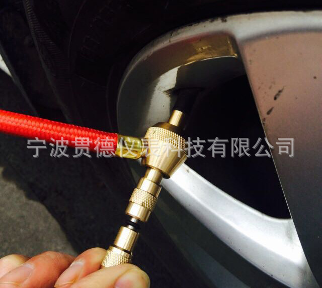 Tire Pressure Gauge with Leather Tube Mechanical Tire Pressure Gauge Tire Pressure Detection with Decompression Tire Pressure Gauge with Leather Tube Mechanical Tire Pressure Gauge Tire Pressure Detection with Decompression