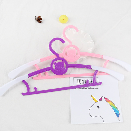 T-cute Bear seamless clothes Hanging Clothing store clothes support Ption Retractable Plastic children&#039;s Cartoon Hangers