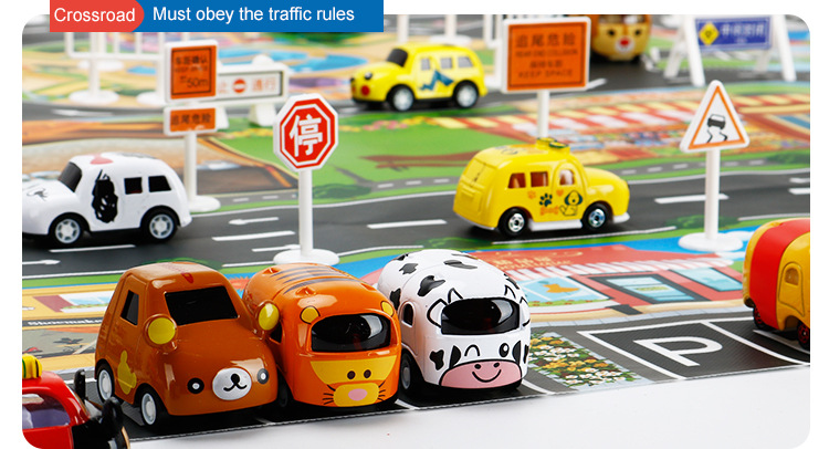 The Children 's play mat over the house, traffic road sign car model parking scene map