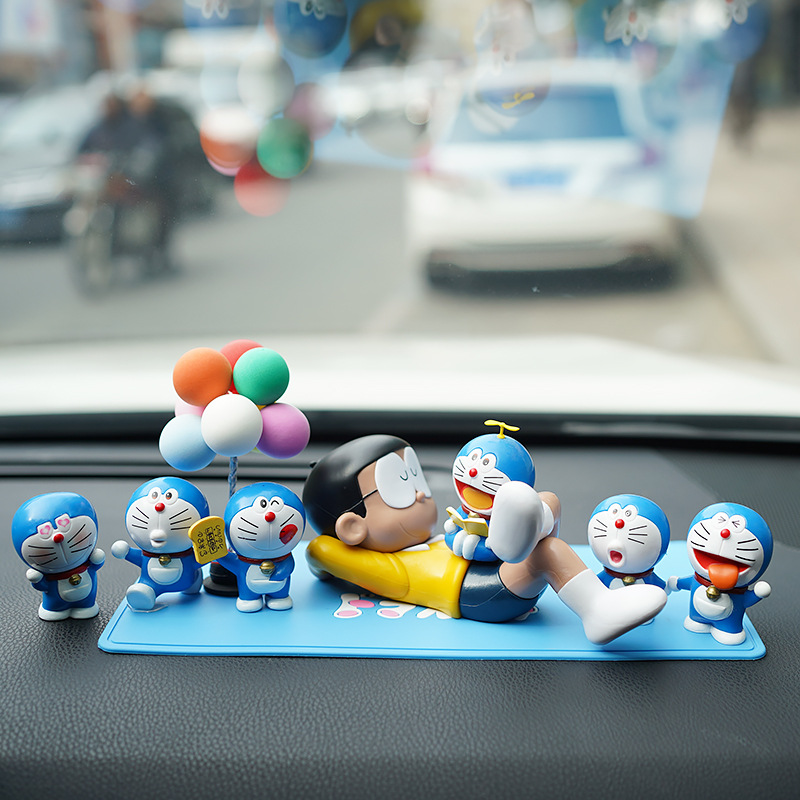 Doraemon Car Decoration Stop Sign Doll TikTok Same Style Hand Office Car Decorations Interior Injection Molding Solid