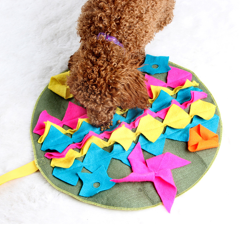 Best Selling Variety of Pet Training Blanket Removable Stitching Dog Sniffing Mat 