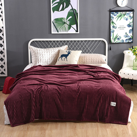 New Magic Velvet Cross-Border Blanket Solid Color Vertical Bar Flannel Blanket Gift Coral Velvet Gift Blanket Wholesale