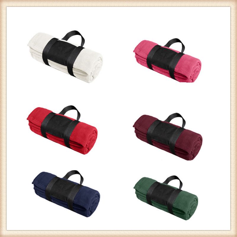 Outdoor sports blanket cushion with double-faced fleece type h-type hand-carried outdoor blanket exit. Outdoor sports blanket cushion with double-faced fleece type h-type hand-carried outdoor blanket exit.