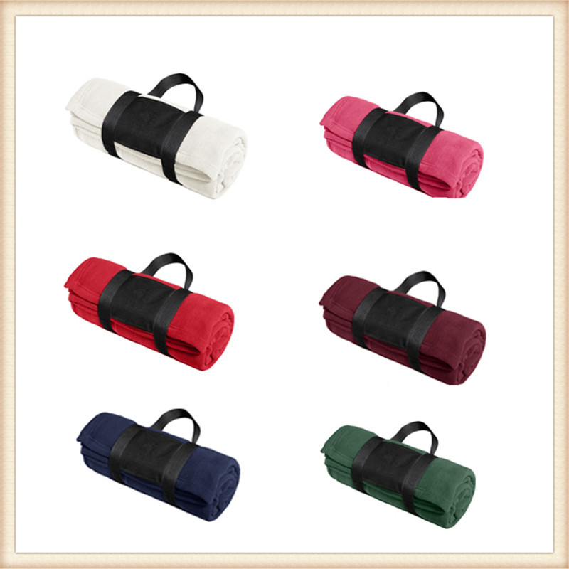 The outdoor sports travel rug blanket portable can be customized size