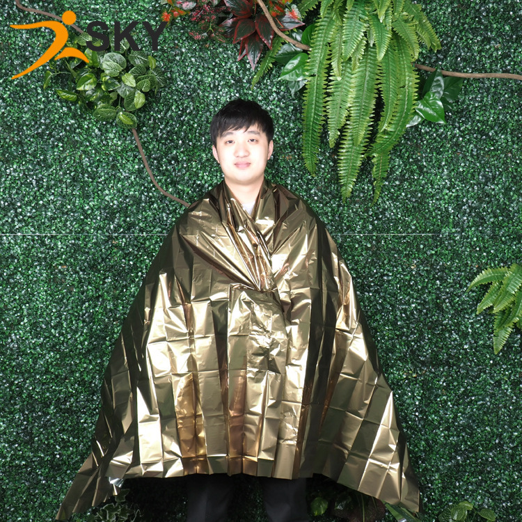 Pet Gold and Silver Color Emergency Blanket Emergency Thermal Blanket Sun Protection Outdoor Survival Camping Life Blanket Factory Wholesale