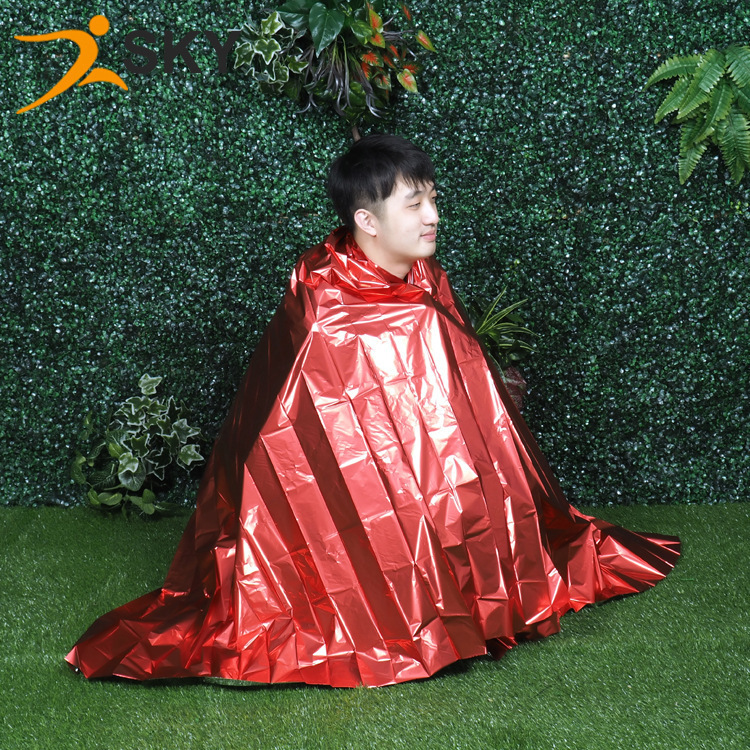 Pet Gold and Silver Color Emergency Blanket Emergency Thermal Blanket Sun Protection Outdoor Survival Camping Life Blanket Factory Wholesale