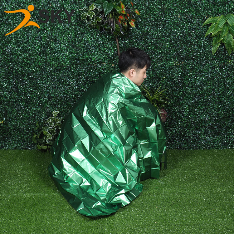 Pet Gold and Silver Color Emergency Blanket Emergency Thermal Blanket Sun Protection Outdoor Survival Camping Life Blanket Factory Wholesale