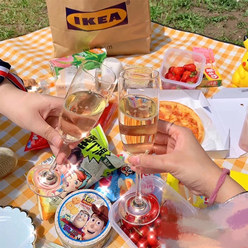 Picnic Blanket Moisture Proof Pad Waterproof Mat Spring Outing Mat Thickened Beach Mat Outdoor Floor Mat Supplies Picnic Mat