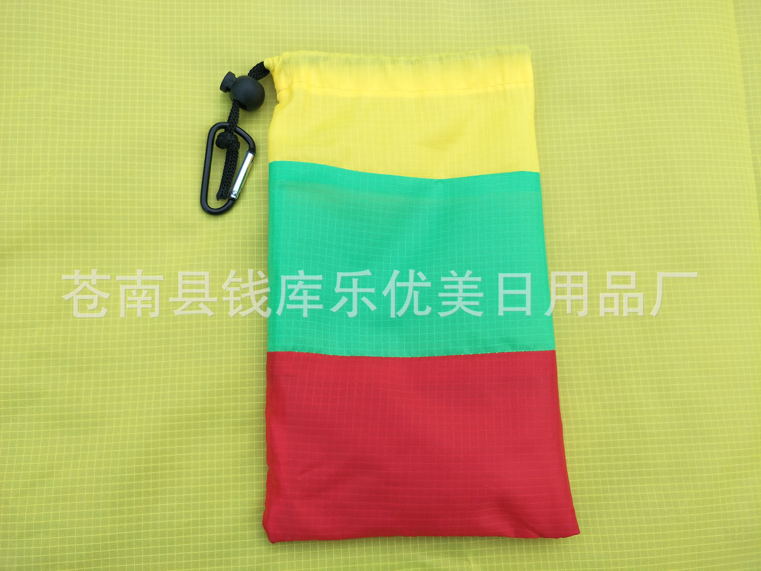 New Camping Outdoor Picnic Mat Waterproof and Foldable Pocket Beach Mat Beach Camping Picnic Blanket Factory Wholesale New Camping Outdoor Picnic Mat Waterproof and Foldable Pocket Beach Mat Beach Camping Picnic Blanket Factory Wholesale