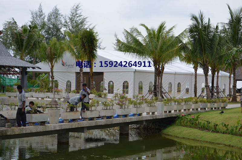 Manufacturers sell large aluminum alloy tent fire celebration tent with Windows around 15*30m Manufacturers sell large aluminum alloy tent fire celebration tent with Windows around 15*30m