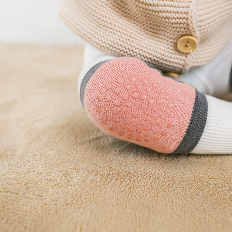 Baby Kneecap Toddling Fall Protection Infant Learning to Walk Knee Bump Proof Spring and Summer Child Baby Crawling Knee Cover