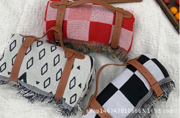 Factory Wholesale New Plaid Picnic Mat Ins Style Picnic Blanket Beach Mat Outdoor Mat Camping Waterproof and Moisture-Proof Liner