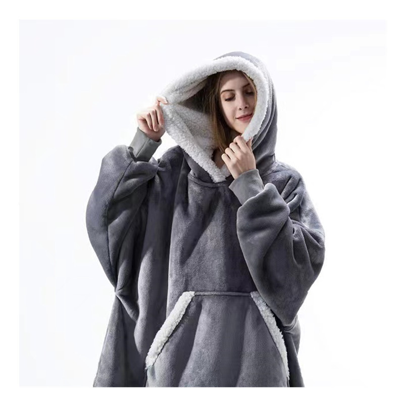 21 New Lazy Pajamas Pullover TV Blanket Outdoor Cold-Proof Clothes Hooded Fleece Thermal Clothes Home Couple Nightgown