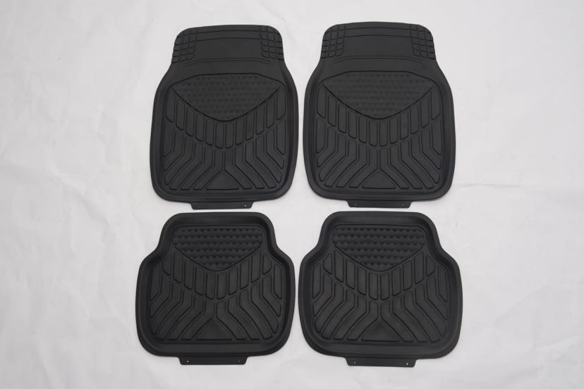 Car Foot Mat 011