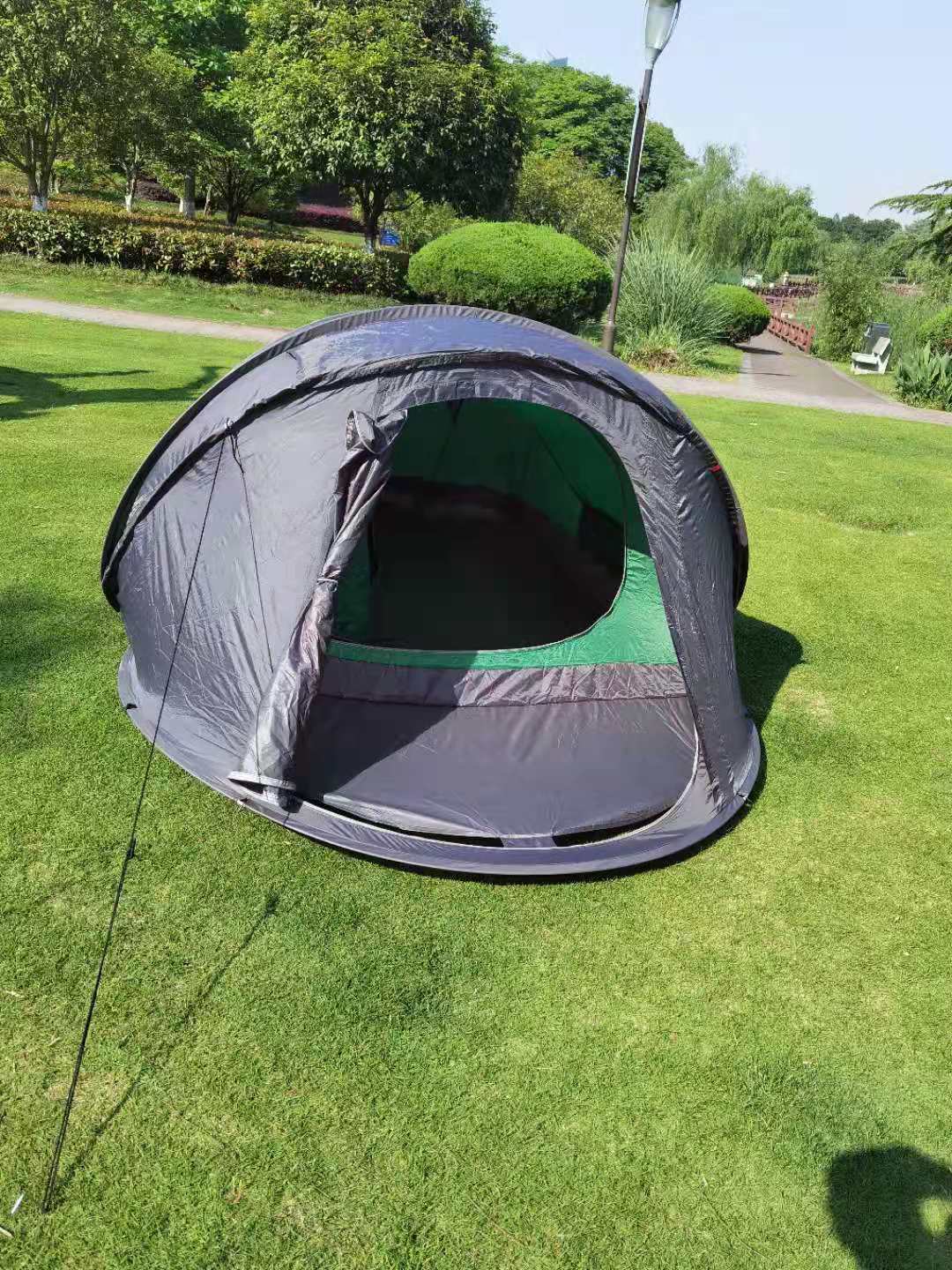1 Second Easy-to-Put-up Tent Outdoor 3-4 People Automatic Free Thick Rain and Sun Protection Camping Indoor Outdoor Tent