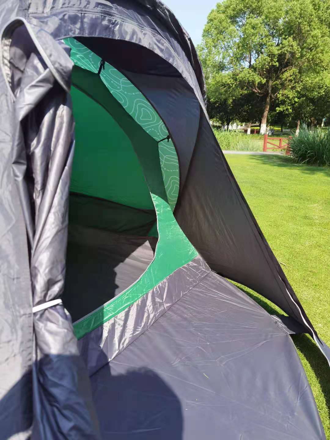 1 Second Easy-to-Put-up Tent Outdoor 3-4 People Automatic Free Thick Rain and Sun Protection Camping Indoor Outdoor Tent