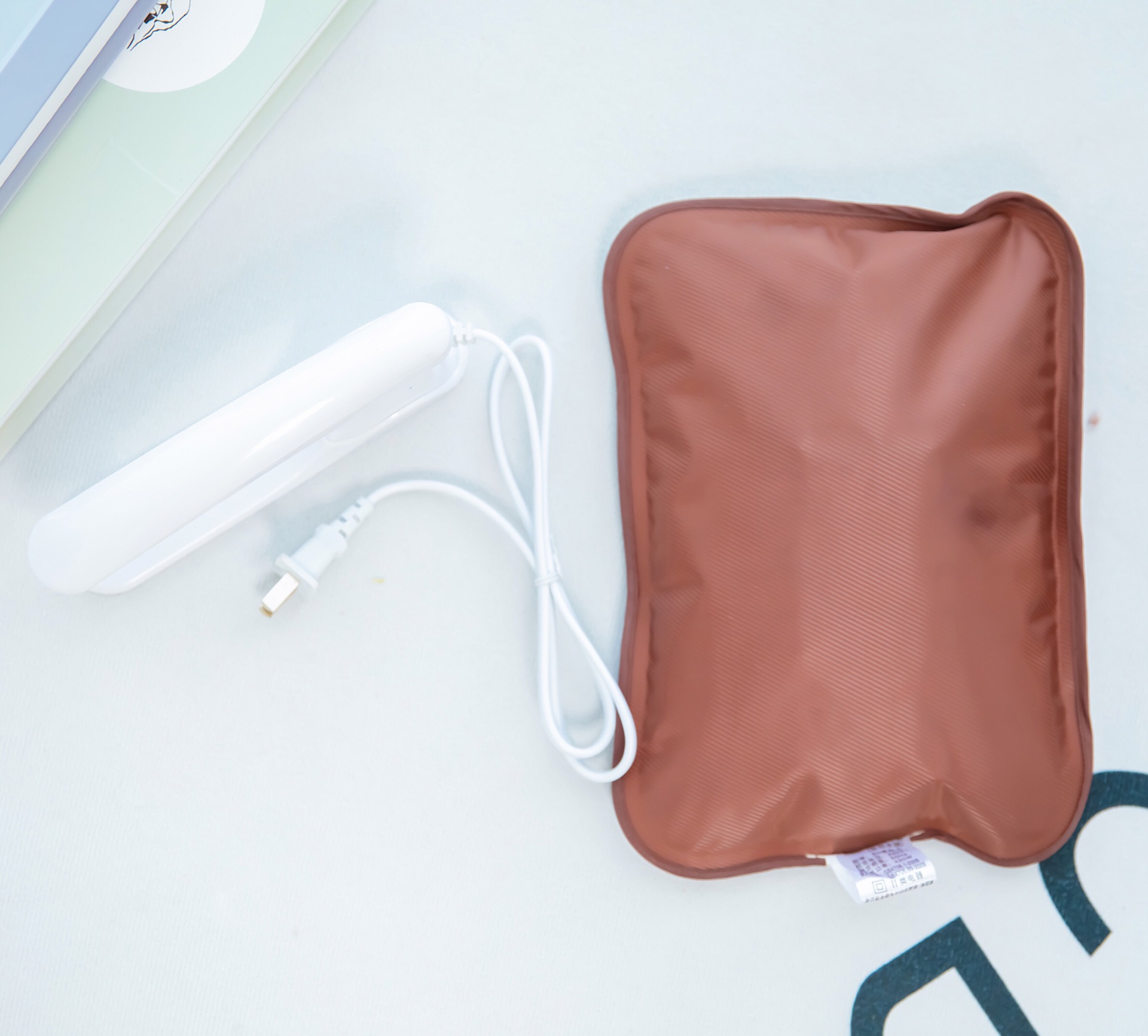 2021new National Standard Hot Water Bag Charging Explosion-Proof Baby Hot-Water Bag Warm Belly Waist Support Electric Warming Plug-in Wholesale 2021new National Standard Hot Water Bag Charging Explosion-Proof Baby Hot-Water Bag Warm Belly Waist Support Electric Warming Plug-in Wholesale
