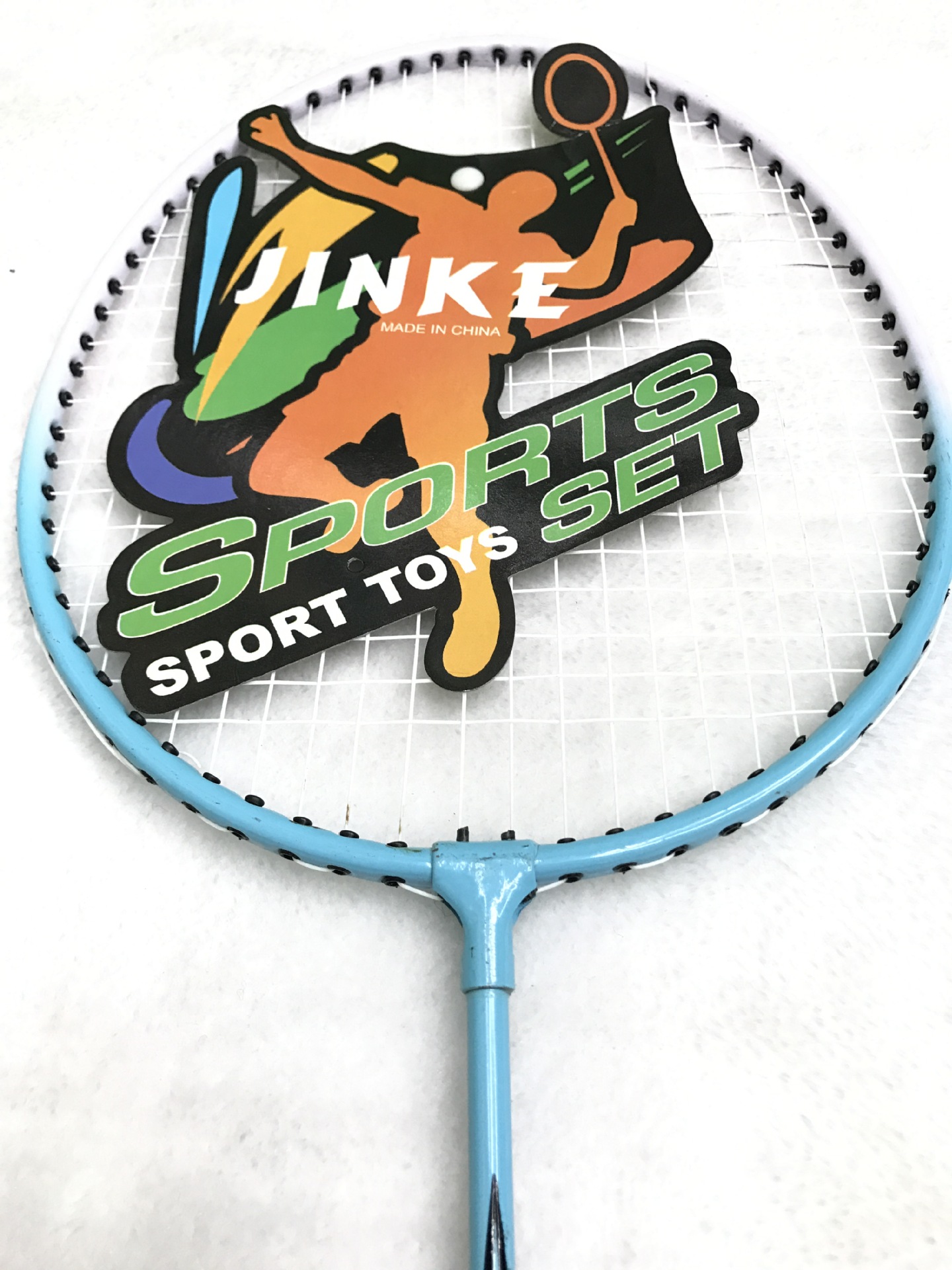 The factory sells JINKE-2018 badminton rackets 2 pieces to take super light alloy competition training.