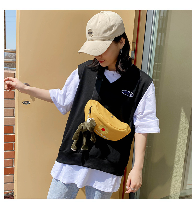 Internet Celebrity Small Canvas Bag Fashion Popular Chest Bag Women's All-Match Crossbody Waist Bag Internet Celebrity Small Canvas Bag Fashion Popular Chest Bag Women's All-Match Crossbody Waist Bag