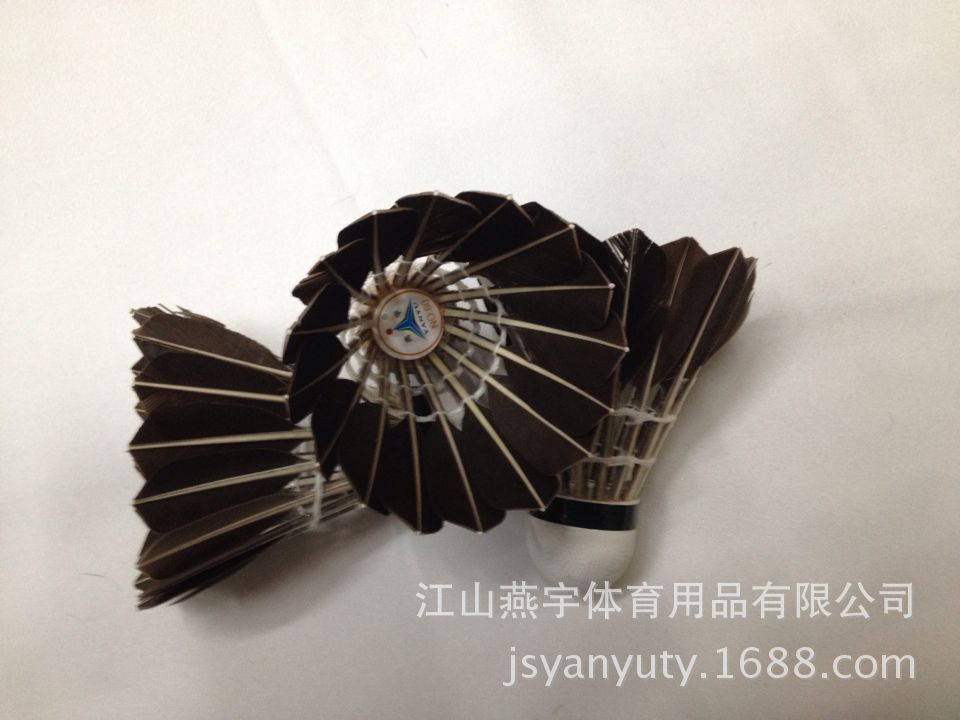 High quality products factory direct Yan Yu 60 badminton 12 High quality products factory direct Yan Yu 60 badminton 12