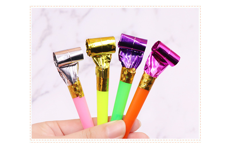 Whistle Balloon Gold Silk Whistle Balloon Wholesale Children Sounding Toy Blowing Balloons One Yuan Binary Stall Supply