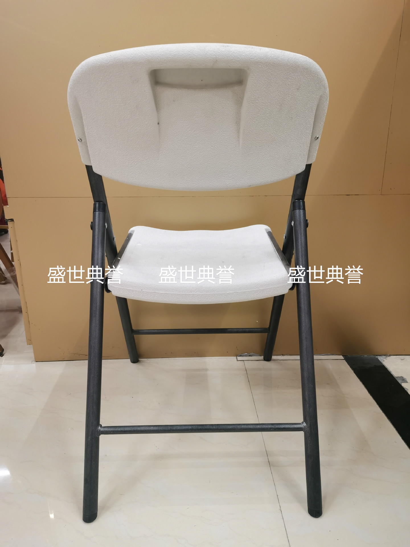 Export Plastic Chair Outdoor Wedding Hollow Blow Molding Chair Training Chair Shopping Mall Activity Folding Chair Export Plastic Chair Outdoor Wedding Hollow Blow Molding Chair Training Chair Shopping Mall Activity Folding Chair