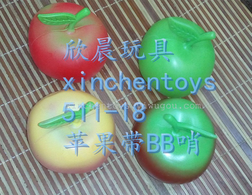 Apple holding the child will be sounded with BB whistle toy simulating fruit