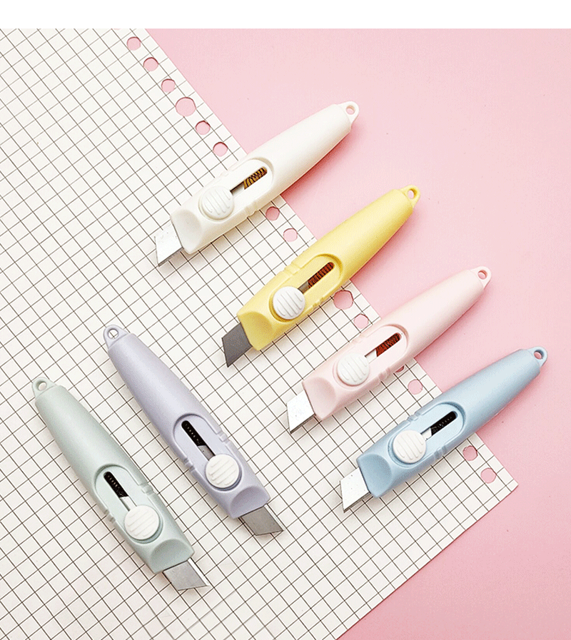 Morandi Mini Student Art Knife Elastic Self-Locking Small Creative Whistle Paper Cutter Portable Unpacking Knife Morandi Mini Student Art Knife Elastic Self-Locking Small Creative Whistle Paper Cutter Portable Unpacking Knife