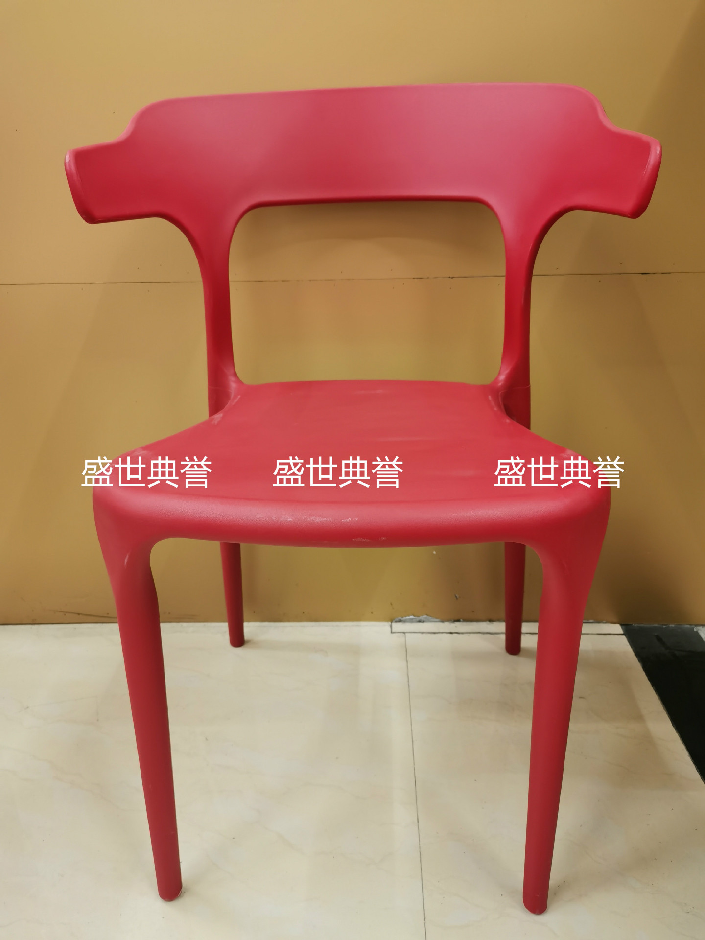 Foreign Trade Export Outdoor Chair of Wedding Ceremony Wedding Plastic Folding Chair Modern Restaurant Ox Horn Chair Foreign Trade Export Outdoor Chair of Wedding Ceremony Wedding Plastic Folding Chair Modern Restaurant Ox Horn Chair