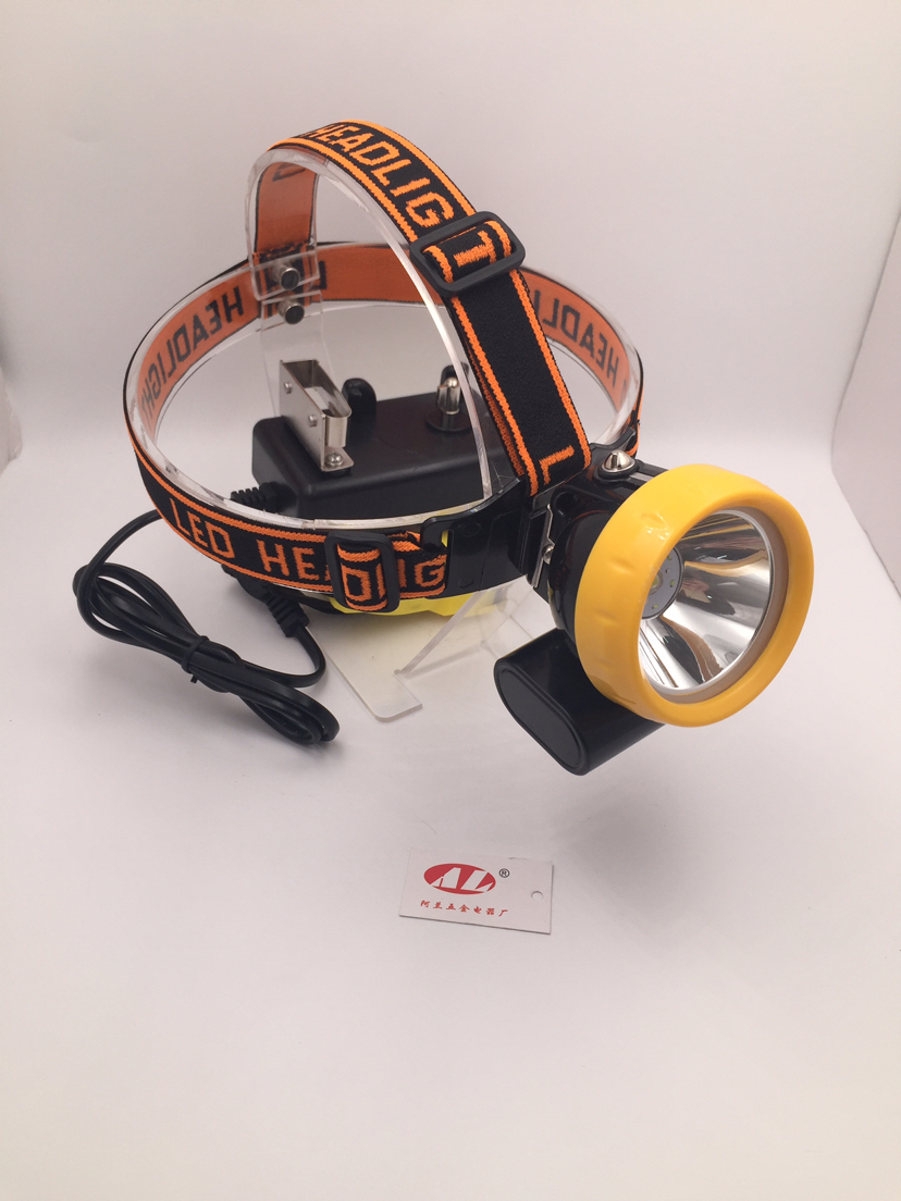 High power headlamp working lamp mining lamp can discharge 24 hours headlamp hunting headlamp High power headlamp working lamp mining lamp can discharge 24 hours headlamp hunting headlamp