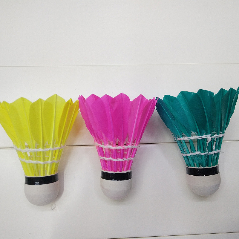 Manufacturers direct sales of color badminton 3 CARDS to install resistance to play creative badminton training 