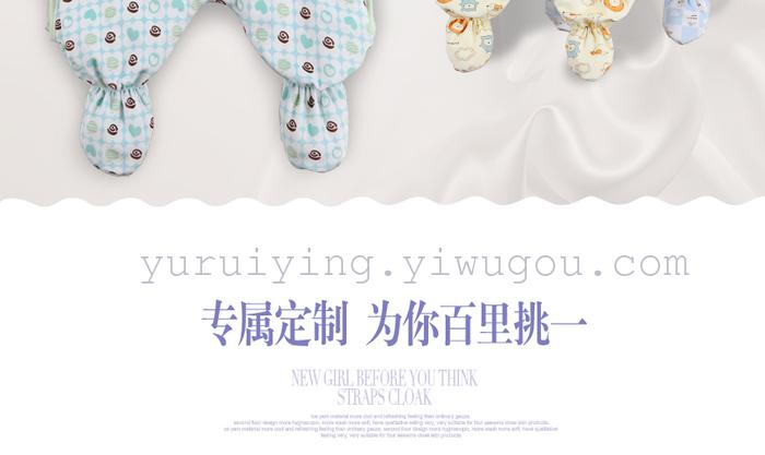 The infant was holding newborn children sleeping bag baby sleeping baby sleeping bag was split kick against the winter The infant was holding newborn children sleeping bag baby sleeping baby sleeping bag was split kick against the winter