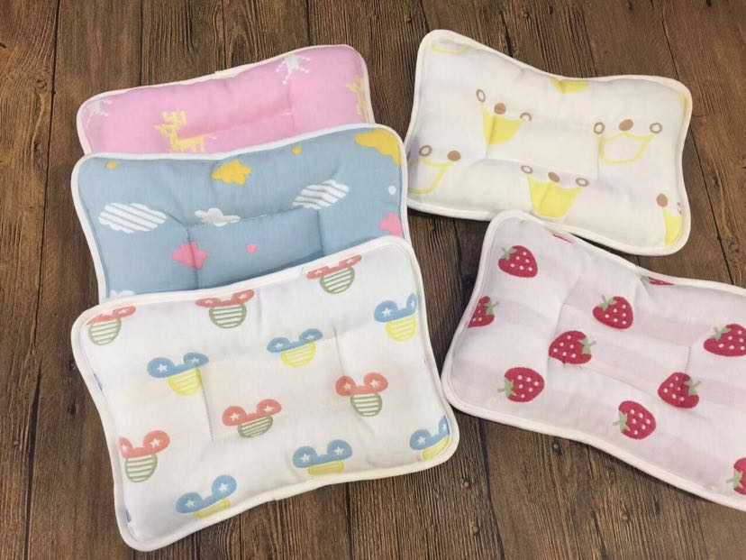 Six layers of gauze sleeping bag to climb on baby clothes and dance cat Six layers of gauze sleeping bag to climb on baby clothes and dance cat
