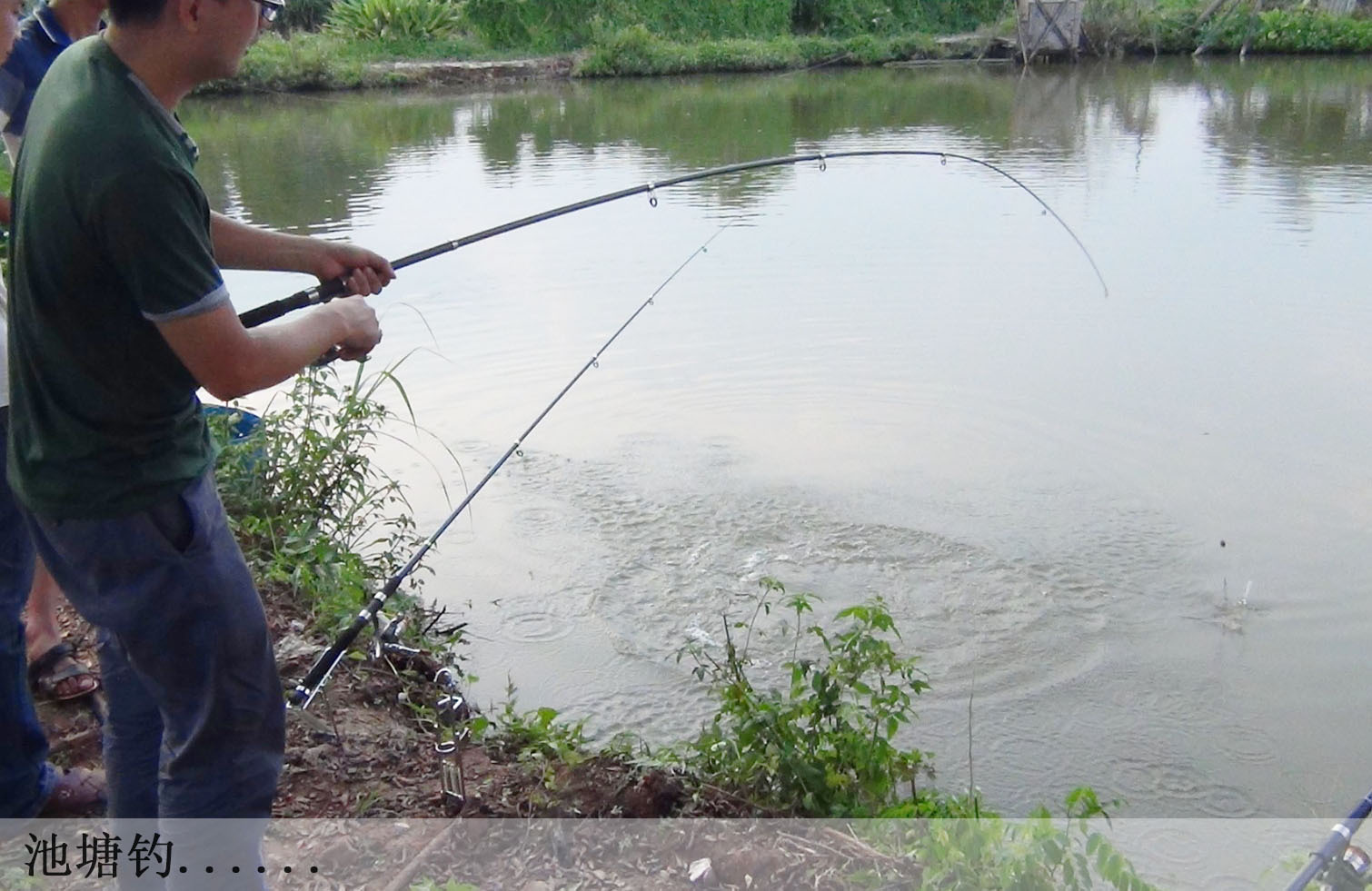 Patent Product Hunting Automatic Fishing Rod Sea Fishing Rod Bracket Telescopic Fishing Rod Casting Rods Floor Outlet Spring Bracket Fishing Pole Launching Device Fishing Gear